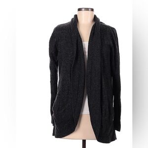 Barefoot dreams shawl collar cardigan sz medium. Charcoal gray